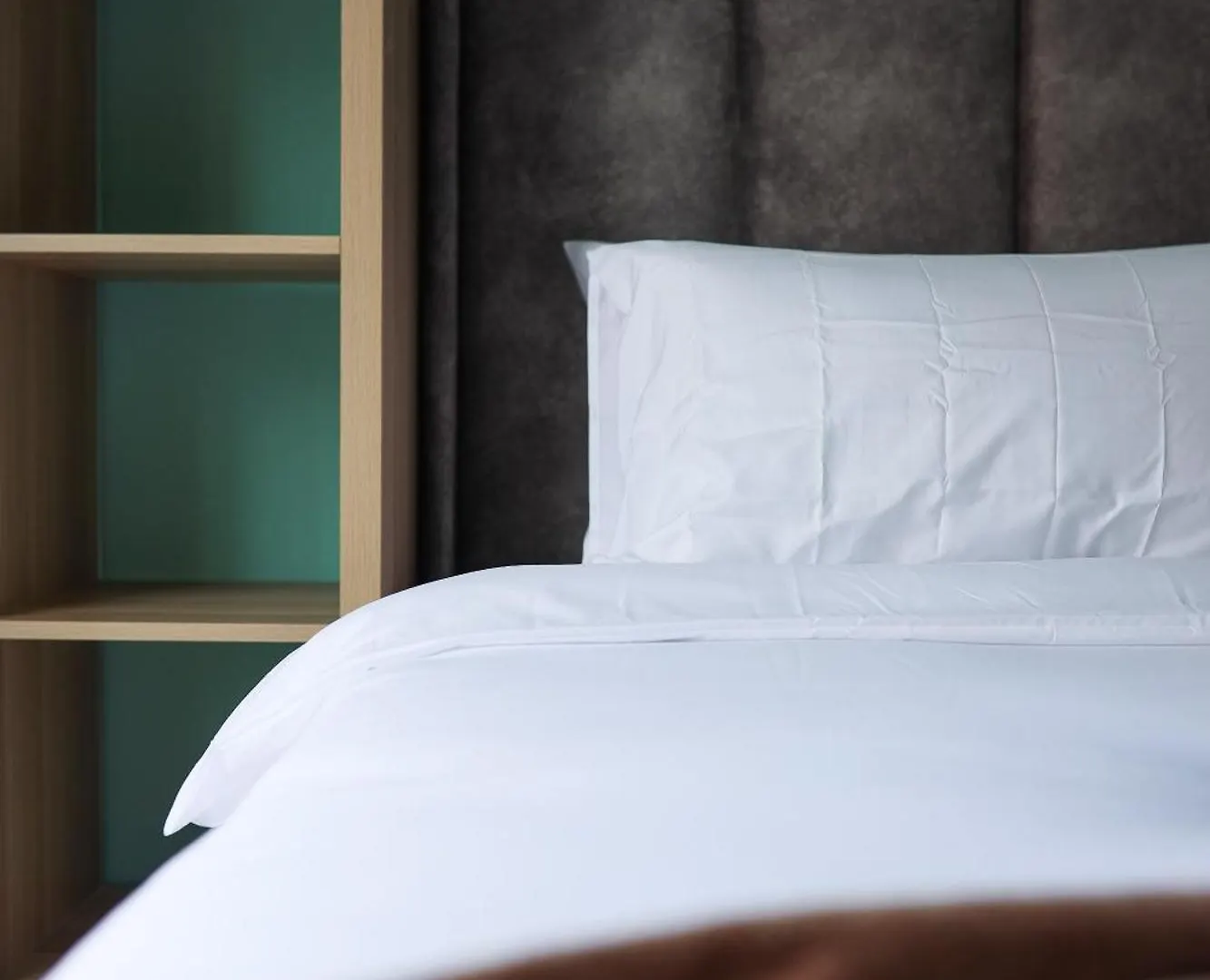 Mountain View Suites By Xuites- Anderson Residence-6 Pax-Free Netflix-6 Mins To Concubine Lane Ipoh 0*,  Malaysia